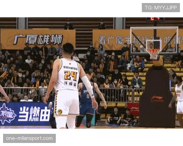 篮球比赛中教练技术犯规的具体规定及判罚要点解析